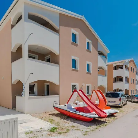 Budimir 4 By Interhome Apartman Vir